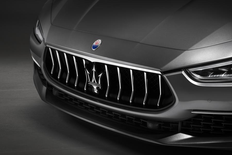 Детали экстерьера Maserati Ghibli S Q4 GranLusso 2017 года  (фото 10 из 43)